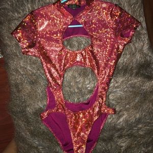 Super cute CLUBEXX (Dolls kill) rave bodysuit!
